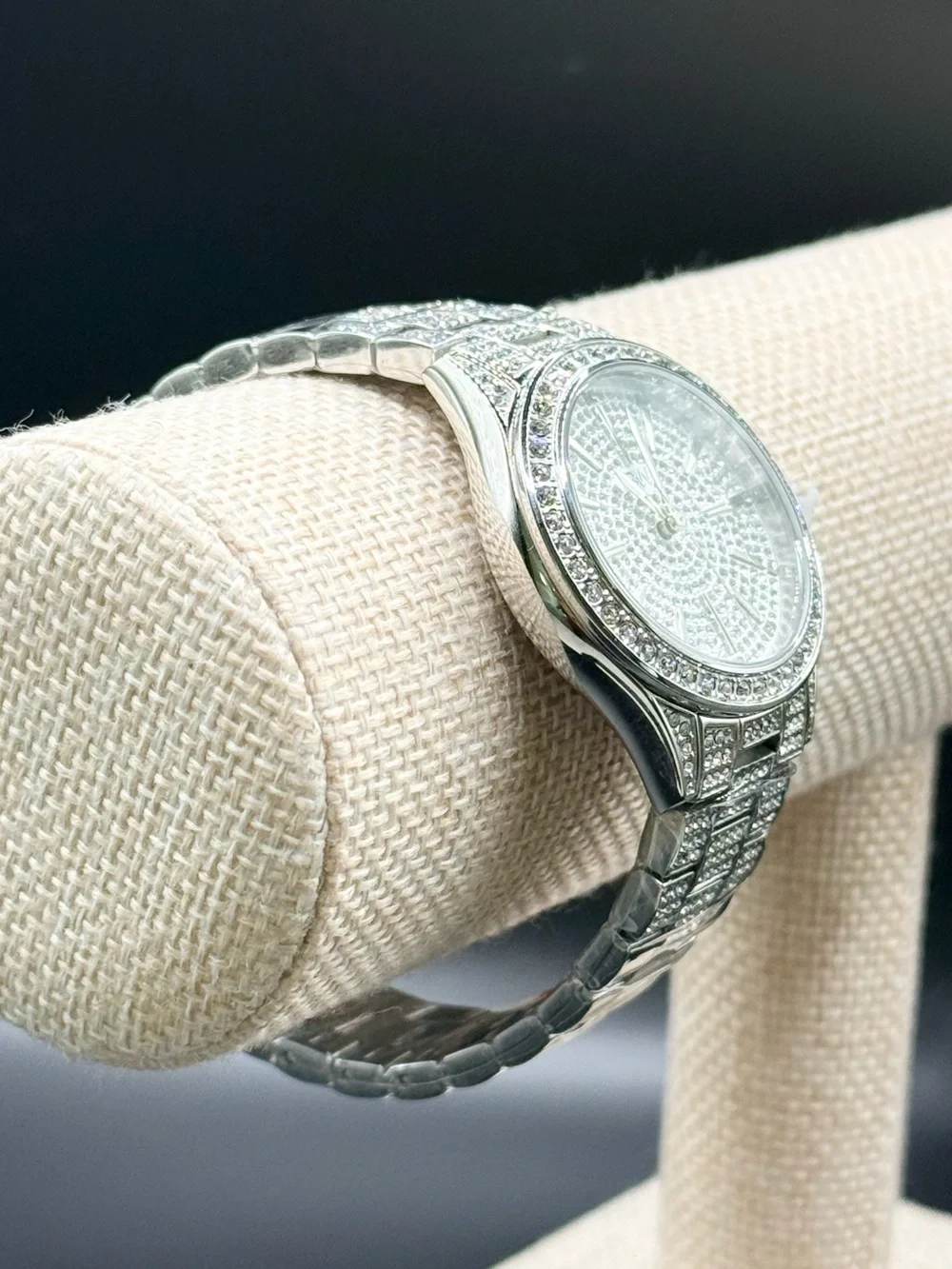JBW Women's Cristal Diamond (1/8 ct. t.w.) Watch in Stainless Steel Watch 38mm
